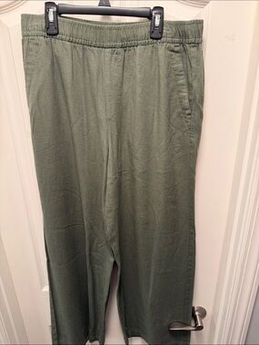 Old Navy Olive Green Drawstring Casual Pants